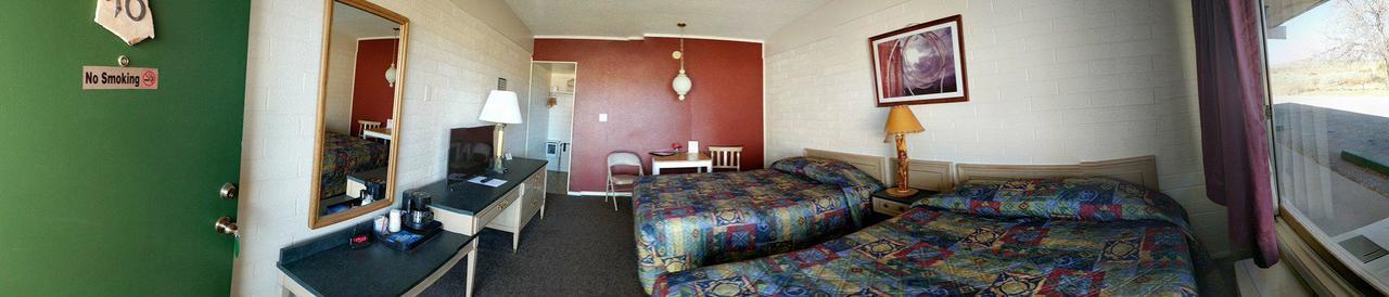 Grand Canyon Caverns Inn Пийч Спрингс Екстериор снимка